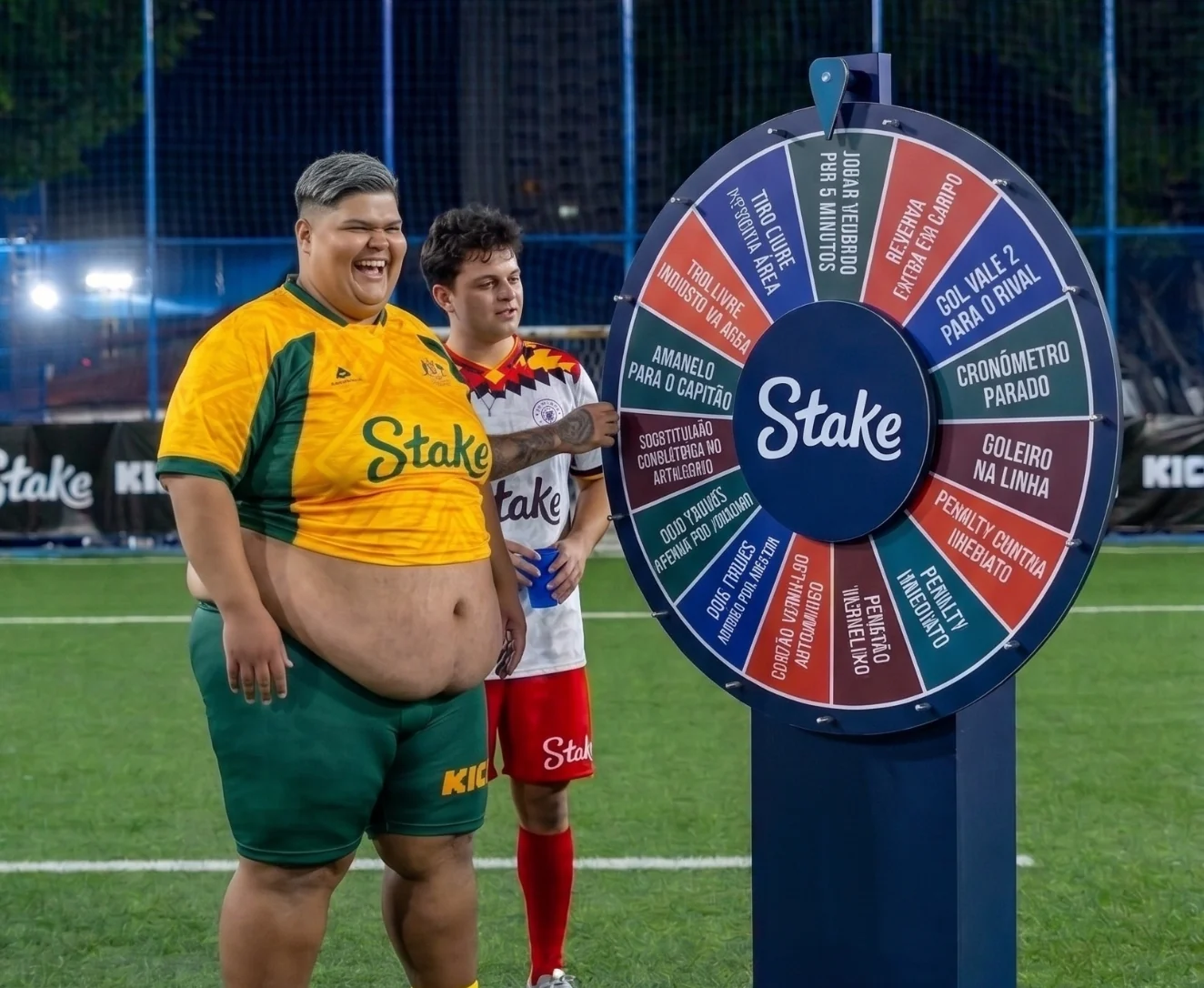 Gordão do Outlet e Paulinho na roleta customizada da Stake